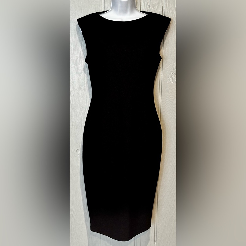 NWT. PattyBoutik Black Strapless Dress